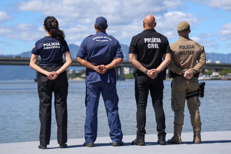 24f5de03-b8dc-4021-a4be-ff1330783c77