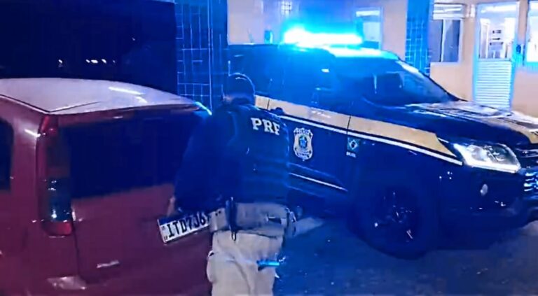 2b322fbd-b427-460a-9308-c74fe2566789