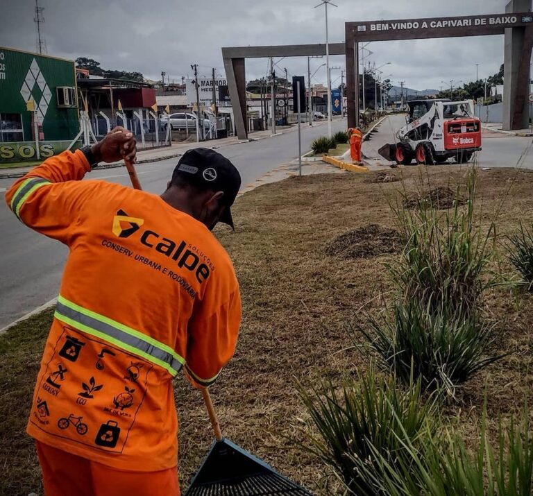 ddcdf80b-7ef4-49a5-8f64-f80c57381021