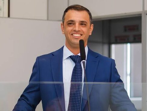 def672d8-cbb7-4a15-b1f7-0d33f64d30ae