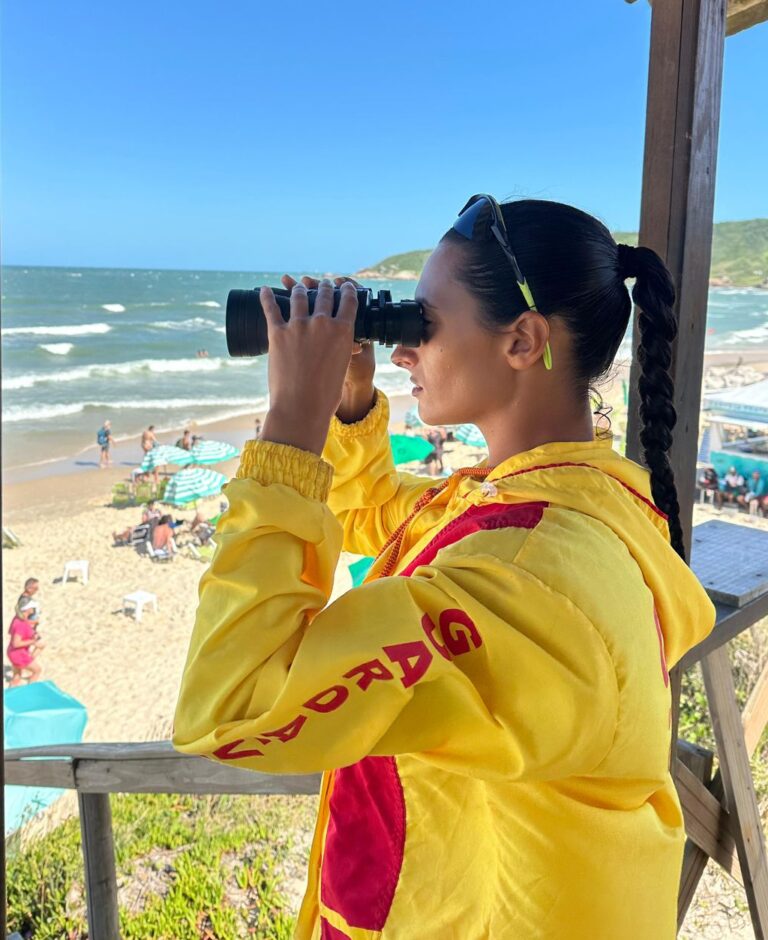 e764643a-0337-408c-a0ca-df5b162041df