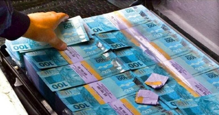 b02d4b51-12b6-46fc-9b31-7c0caa274ca1